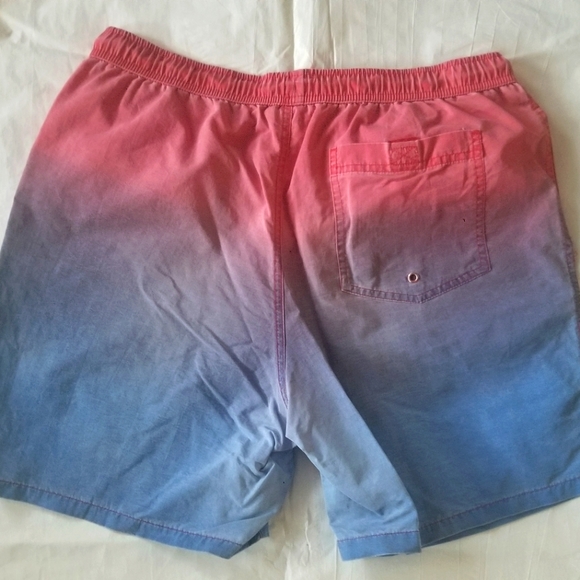 ASOS Men's Shorts Size L - Picture 2 of 4